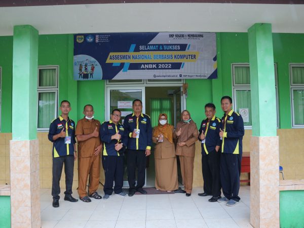 Dinas Pendidikan kab.Belitung monitoring pelaksanaan ANBK 2022 di SMPN 1 Membalong