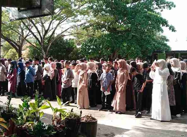 “Cinta Rasulullah, SMPN 1 Membalong Rayakan Maulid Nabi 1447 H dengan Kreasi Siswa”