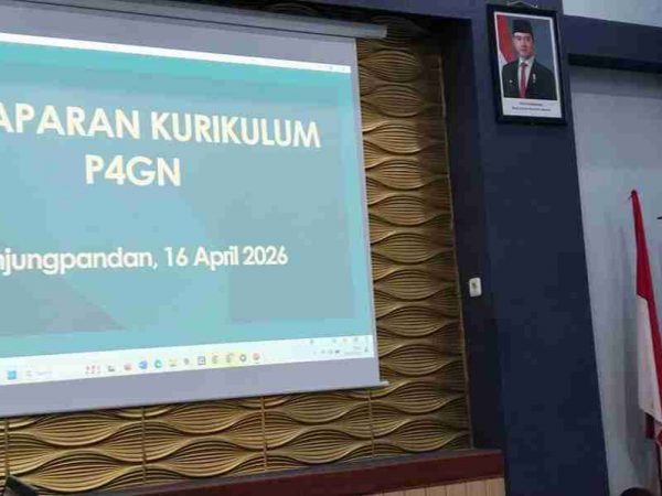 Puncak Rangkaian Kegiatan Kurikulum IKAN: SMPN 1 Membalong Ikuti Paparan Akhir P4GN di Dinas Pendidikan