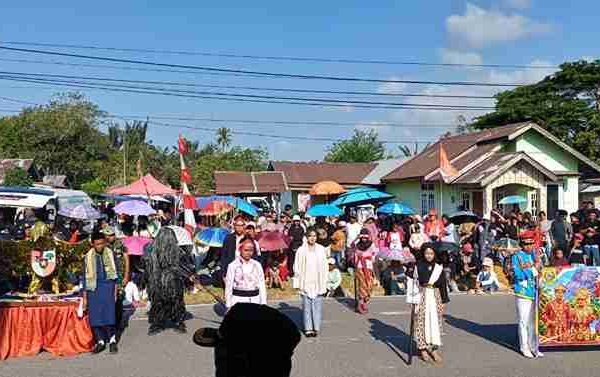 Semarak HUT RI ke-81: SMPN 1 Membalong Sabet Juara di Ajang Pawai Pembangunan dan Lomba Menyanyi Lagu Daerah